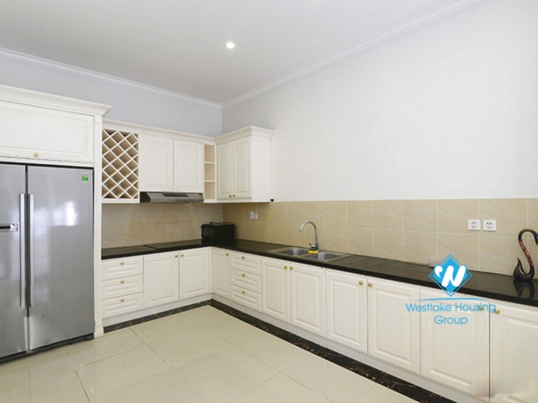 Villa for rent at Hoa Sua street,Vinhome Riverside